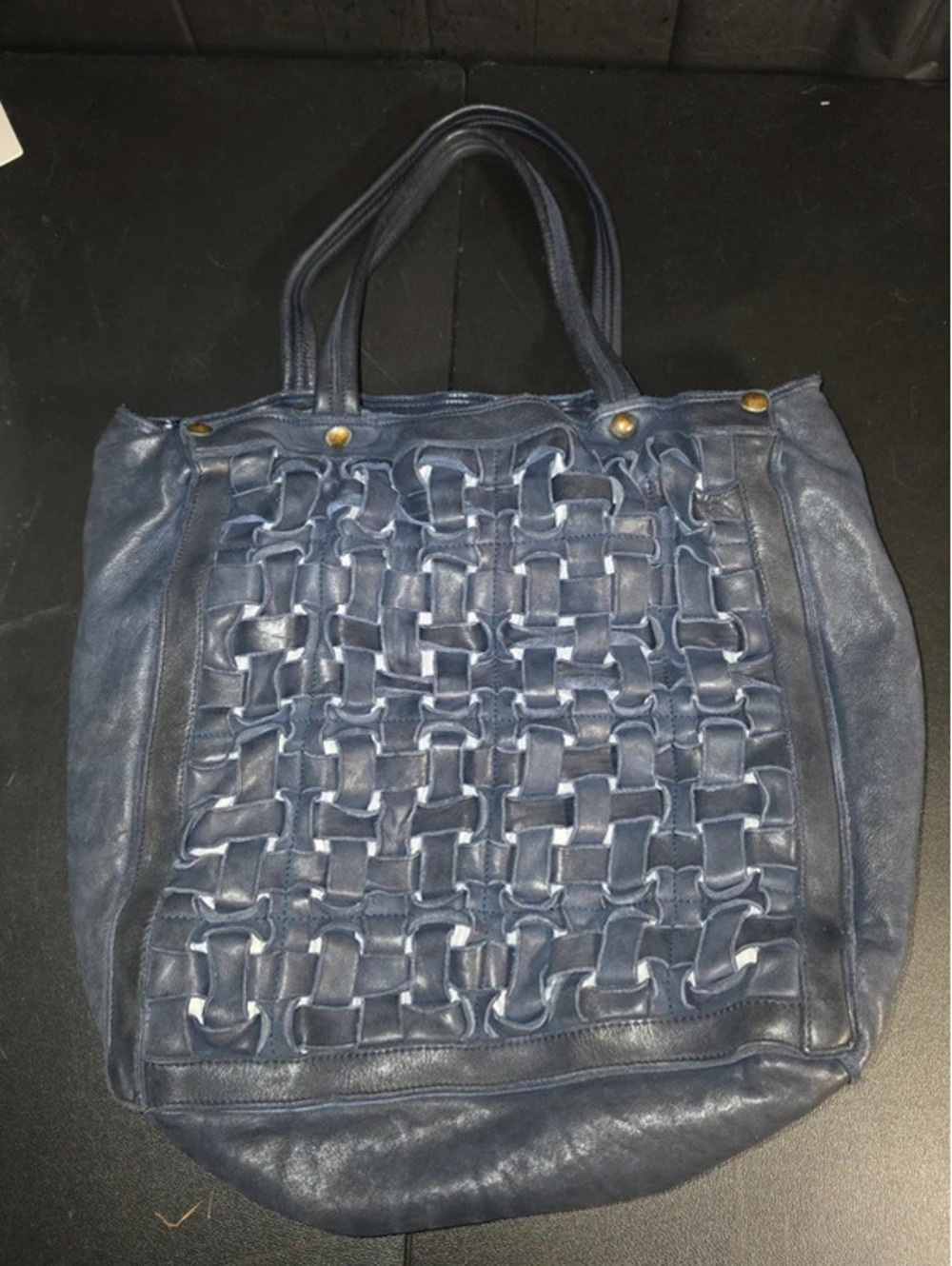 Rare woven Errelleventidue